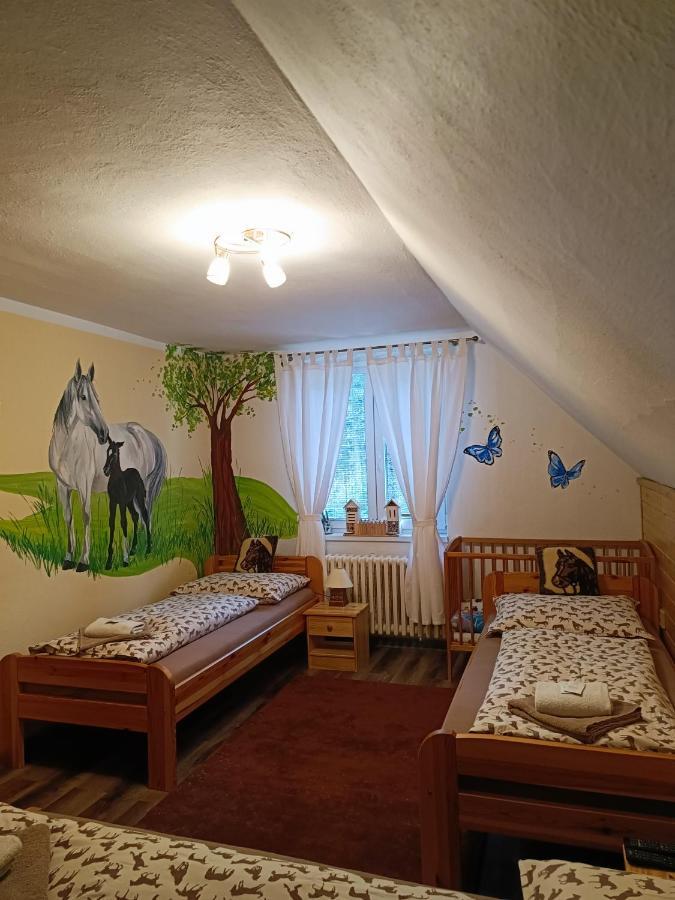 Jizdarna Malenovice Apartment Malenovice  Екстериор снимка