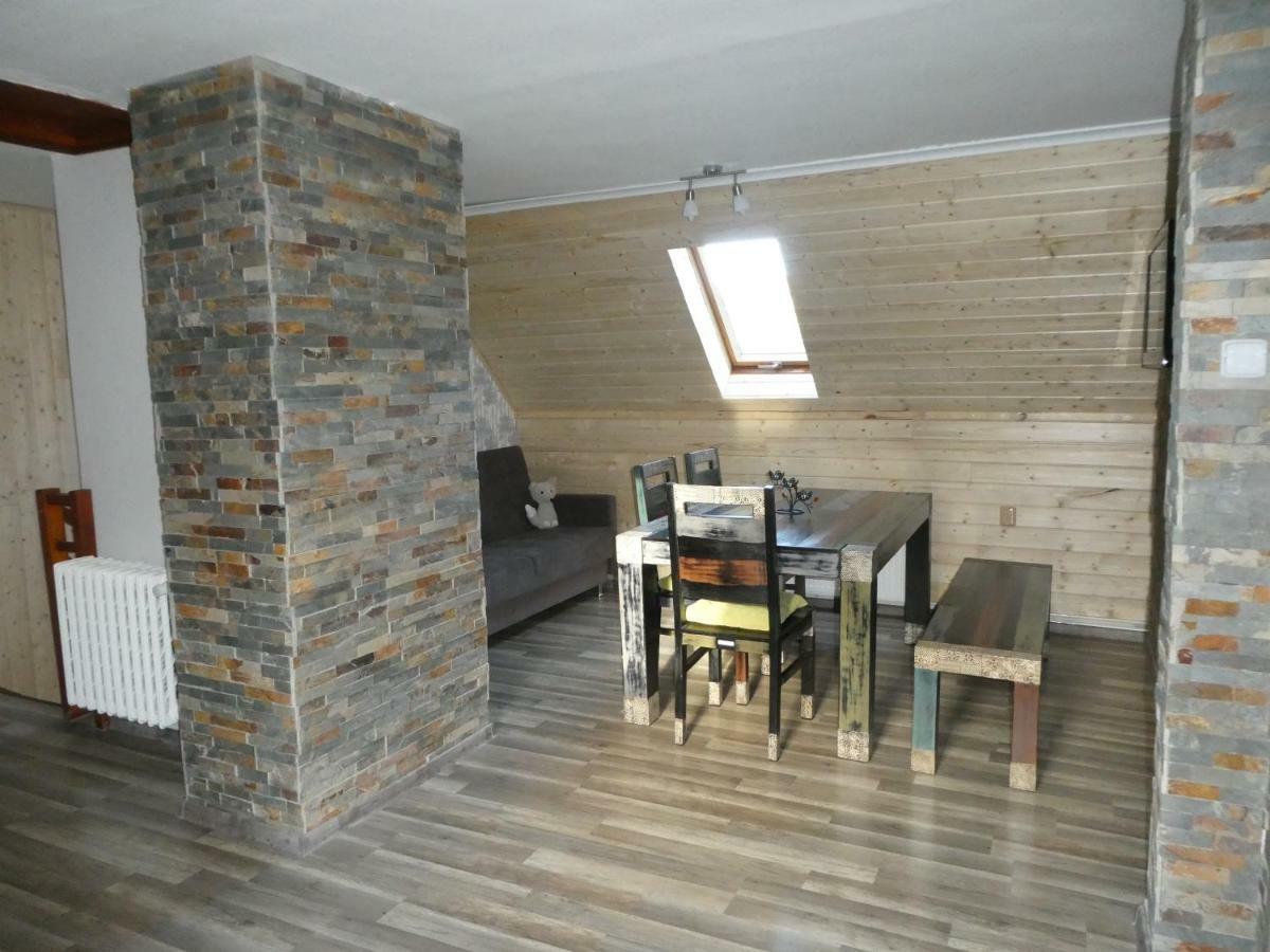 Jizdarna Malenovice Apartment Malenovice  Екстериор снимка