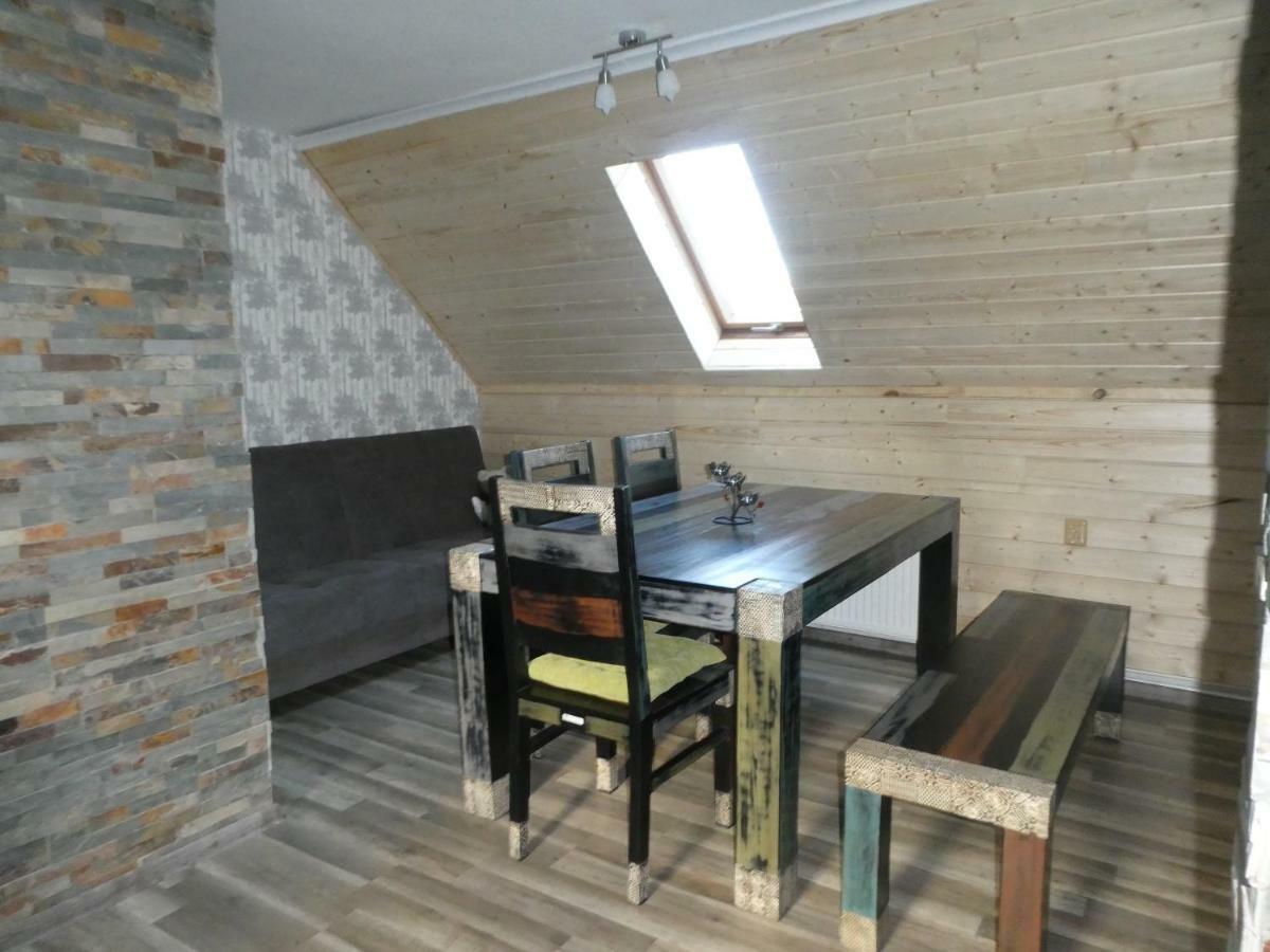 Jizdarna Malenovice Apartment Malenovice  Екстериор снимка