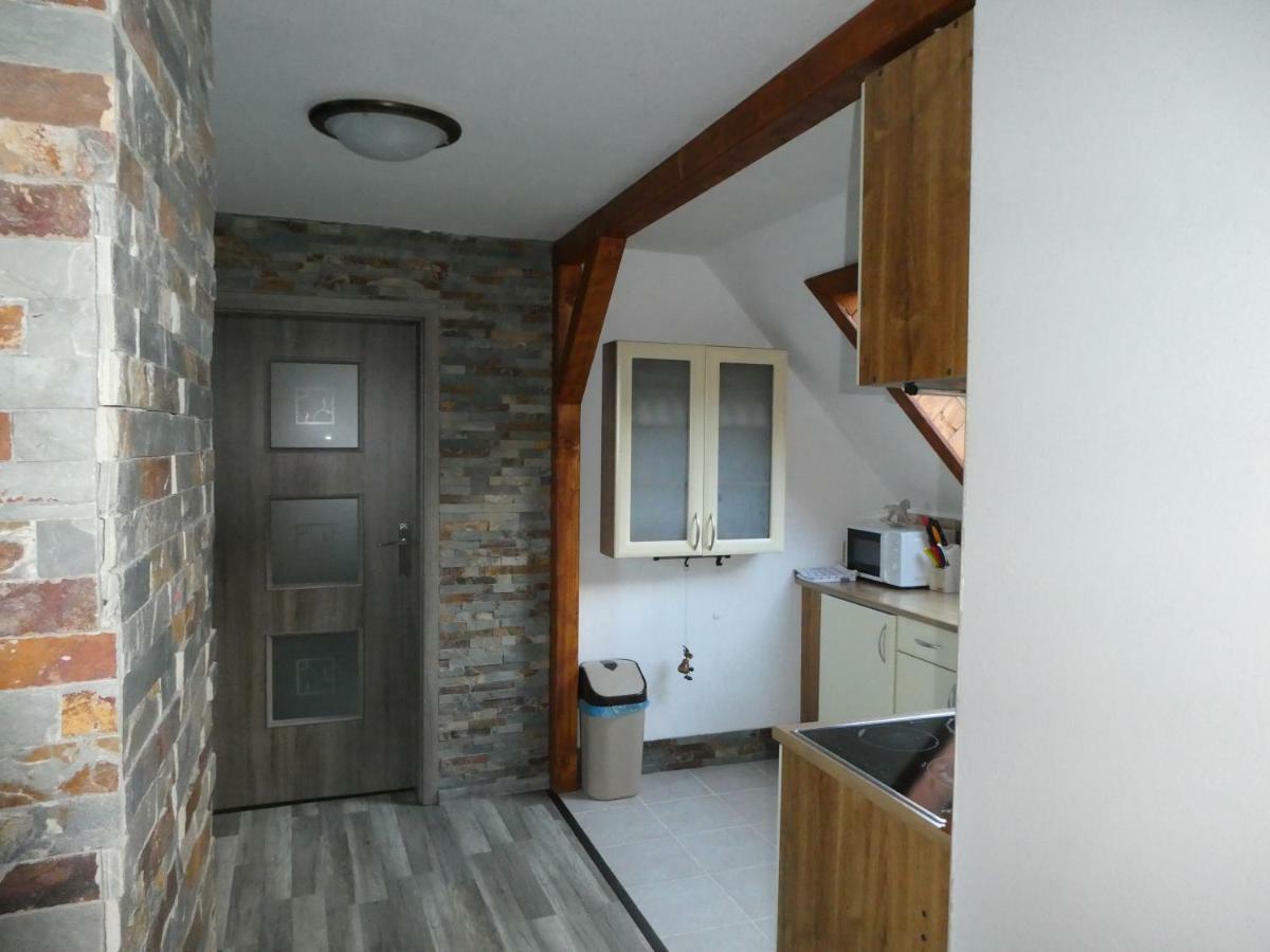 Jizdarna Malenovice Apartment Malenovice  Екстериор снимка