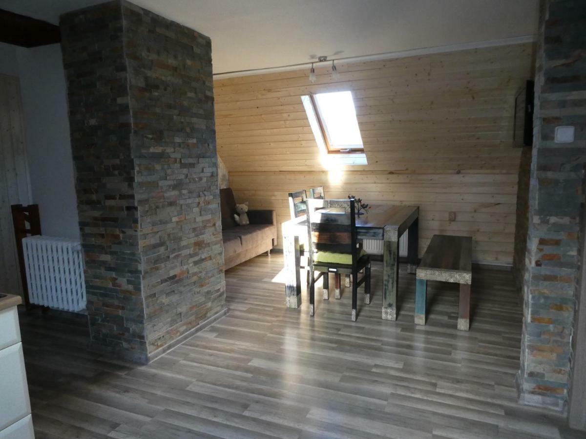 Jizdarna Malenovice Apartment Malenovice  Екстериор снимка